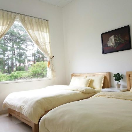 Strawberry Hotel Dalat Zewnętrze zdjęcie
