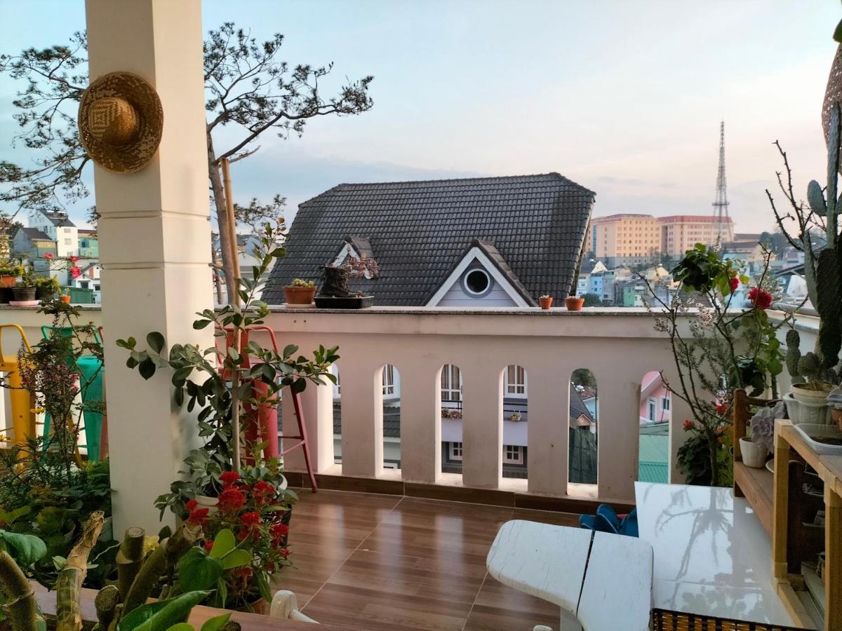 Strawberry Hotel Dalat Zewnętrze zdjęcie