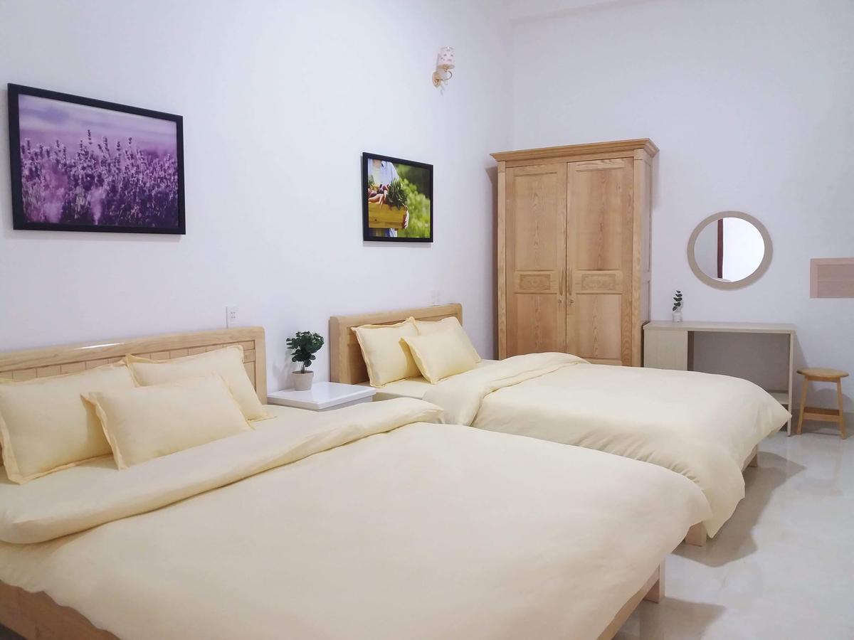 Strawberry Hotel Dalat Zewnętrze zdjęcie