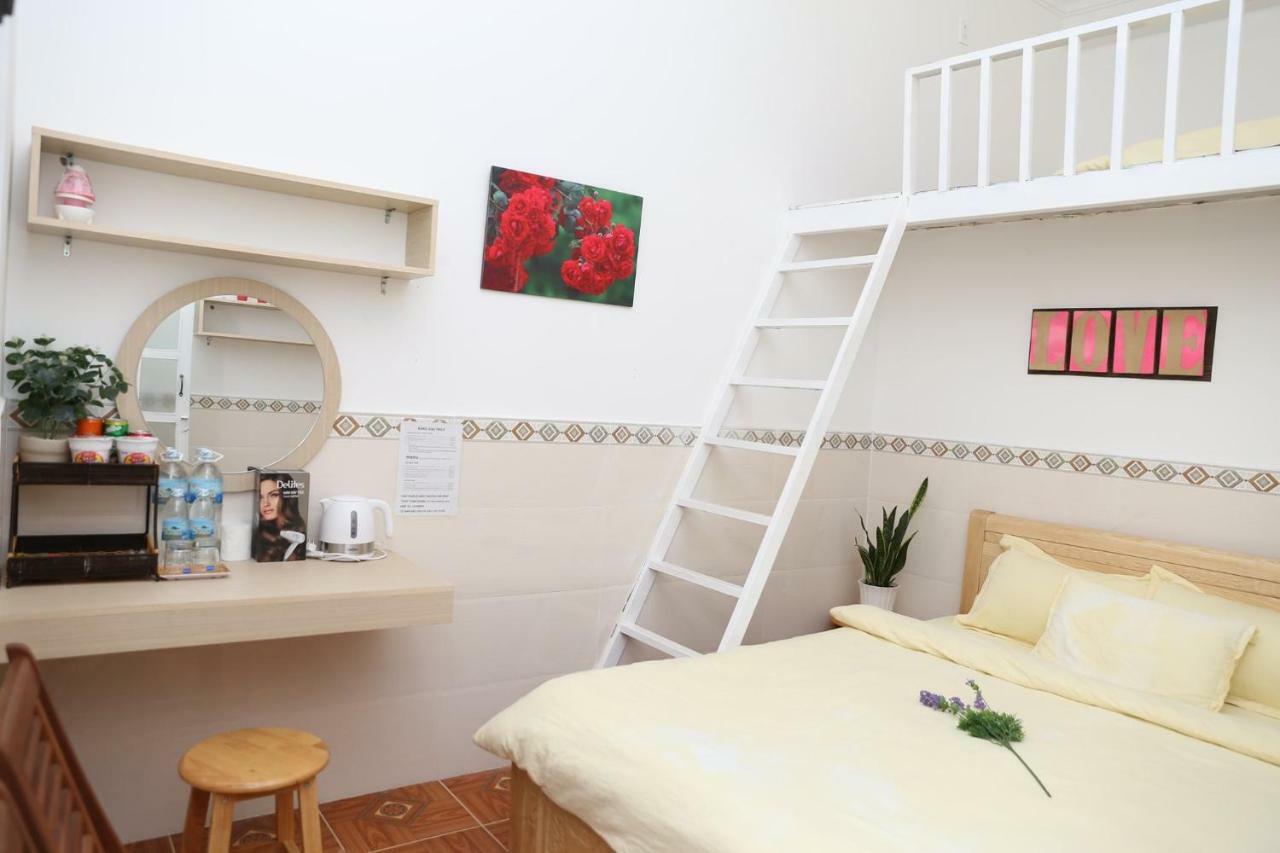 Strawberry Hotel Dalat Zewnętrze zdjęcie